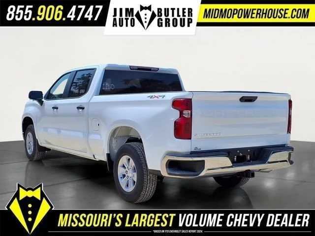 New 2026 Summit White Chevrolet WT image 5