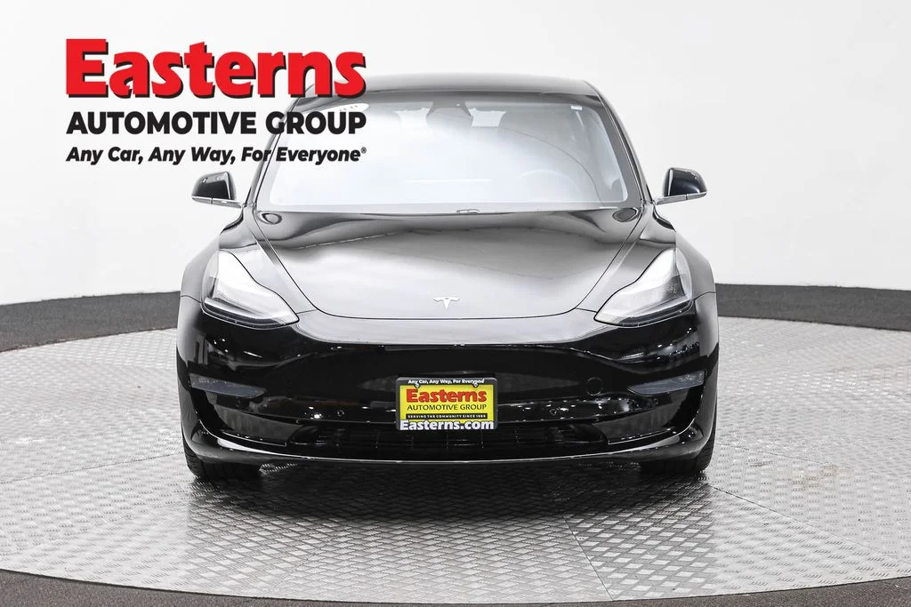 Used 2020 Black Tesla Long Range image 2