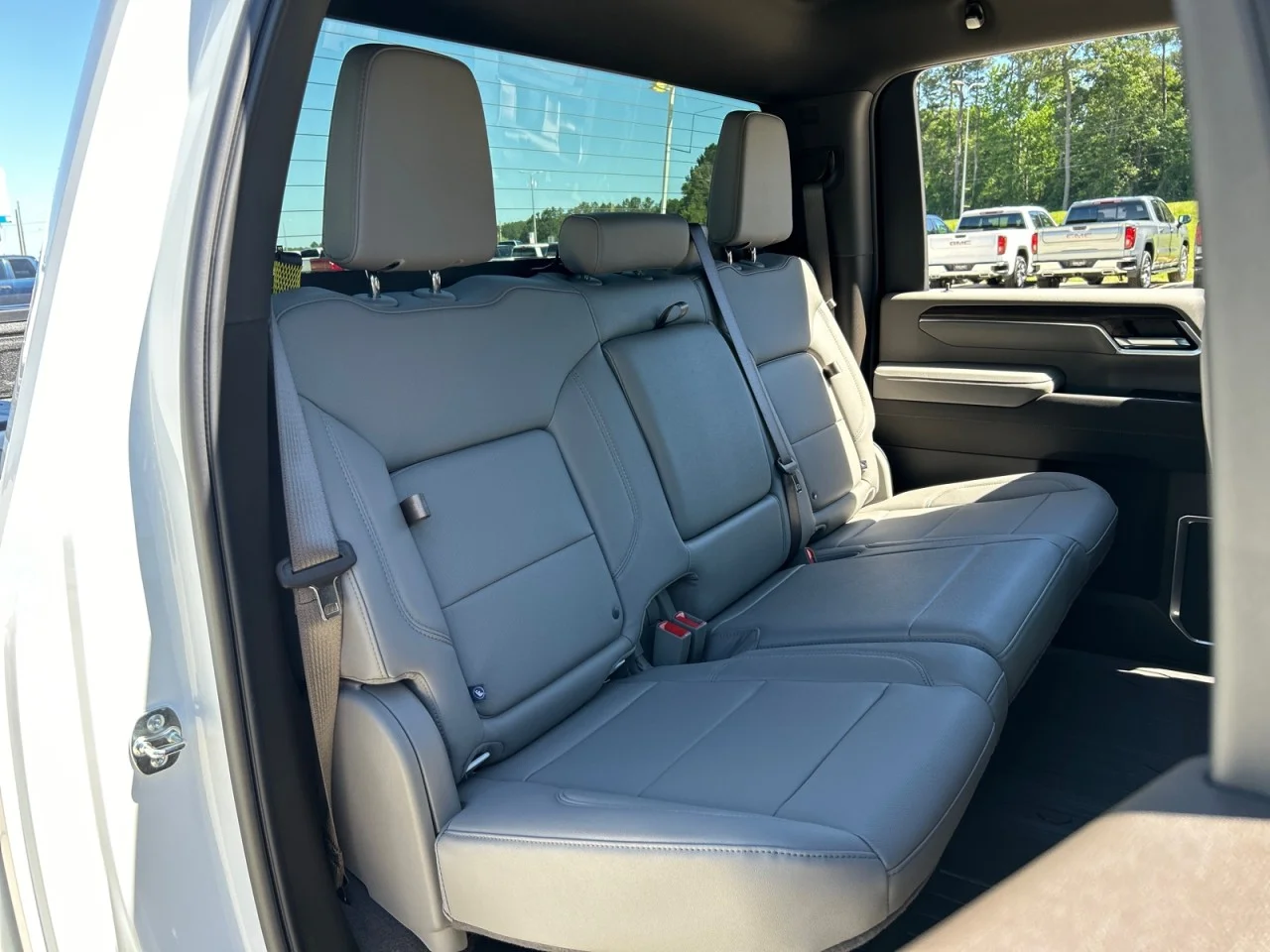 New 2026 Summit White GMC SLT image 19