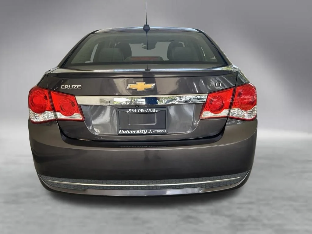 Used 2016 Gray Chevrolet 2LT image 32