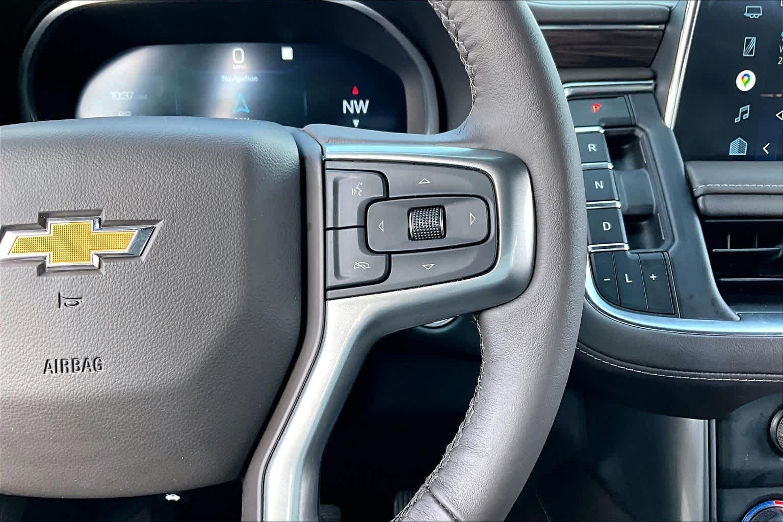 Used 2022 Summit White Chevrolet LT image 25