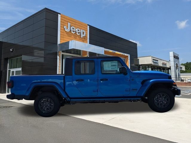 New 2025 Hydro Blue Pearlcoat Jeep Sport S image 9