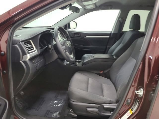 Certified Used 2019 Ooh La La Rouge Mica Toyota LE image 17