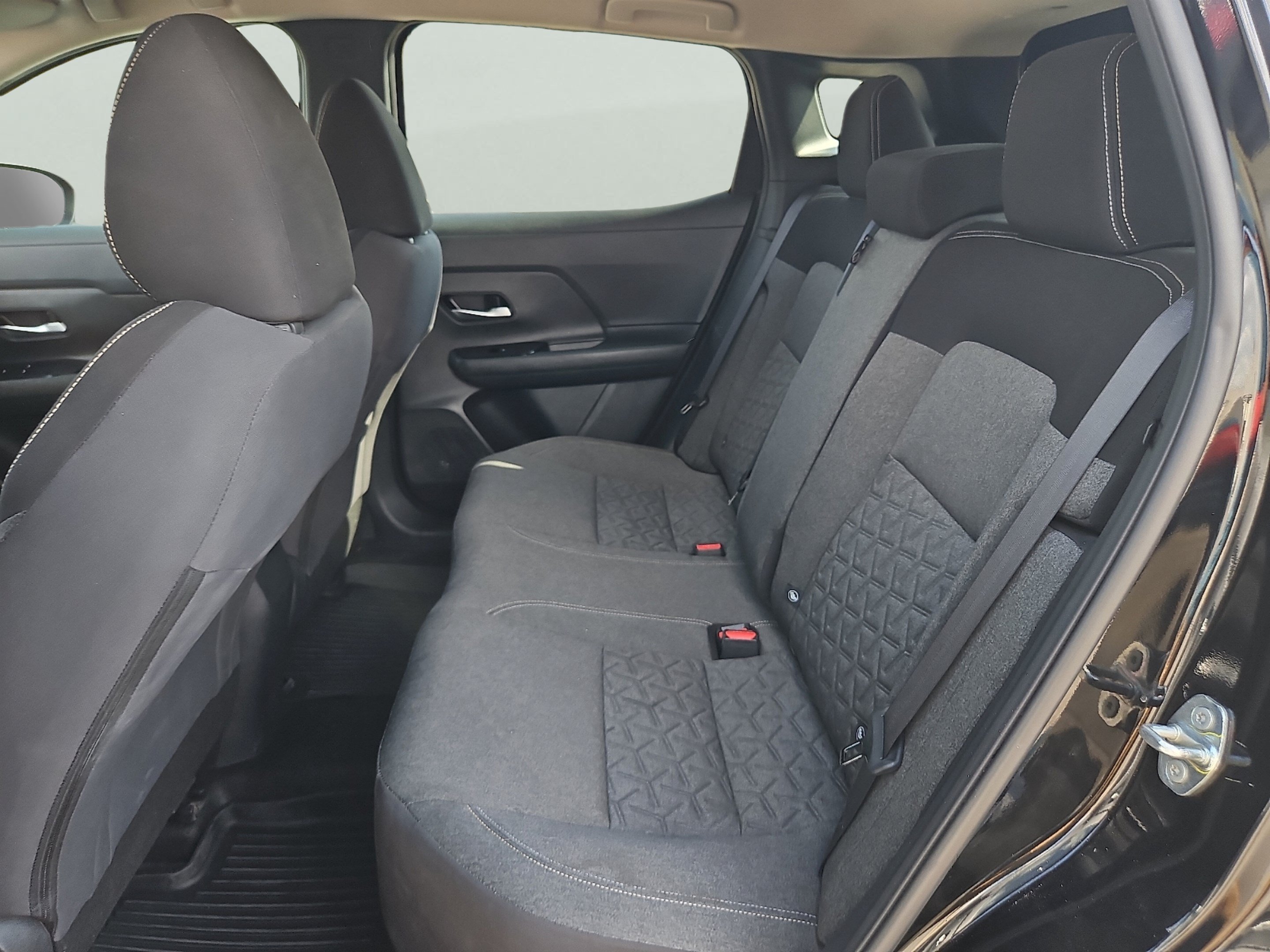 Used 2025 Super Black Nissan SV image 8
