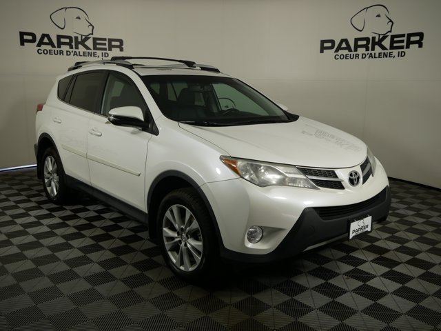 Used 2014 Blizzard Pearl Toyota Limited image 4
