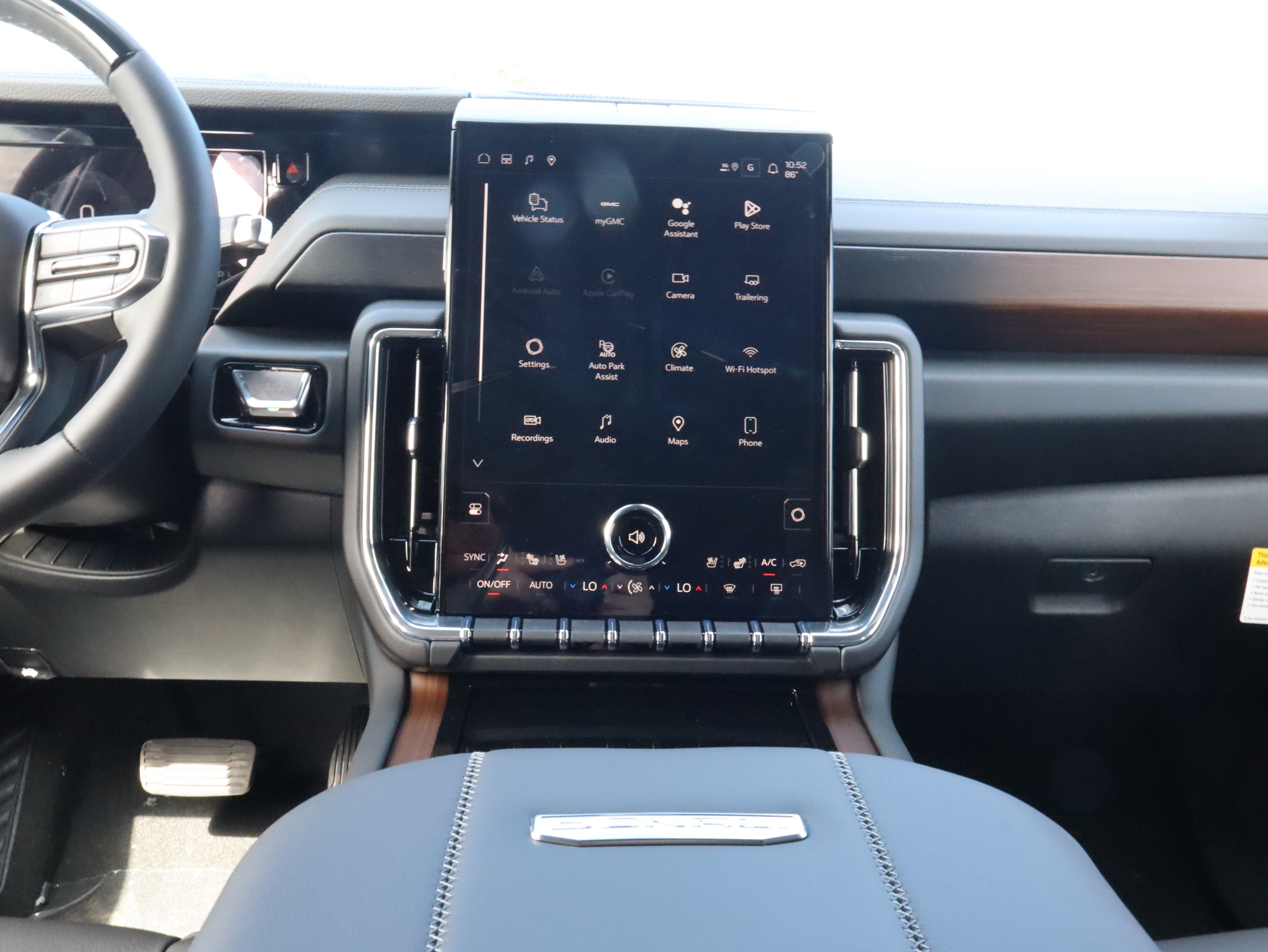 2026 GMC Yukon XL Denali - Photo 12