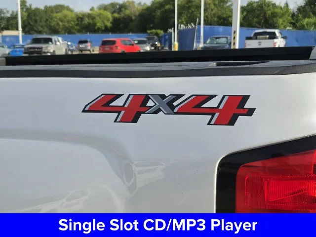Used 2019 Iridescent Pearl Tricoat Chevrolet High Country image 13