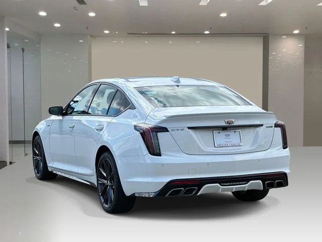 Used 2022 White Cadillac V-Series image 3