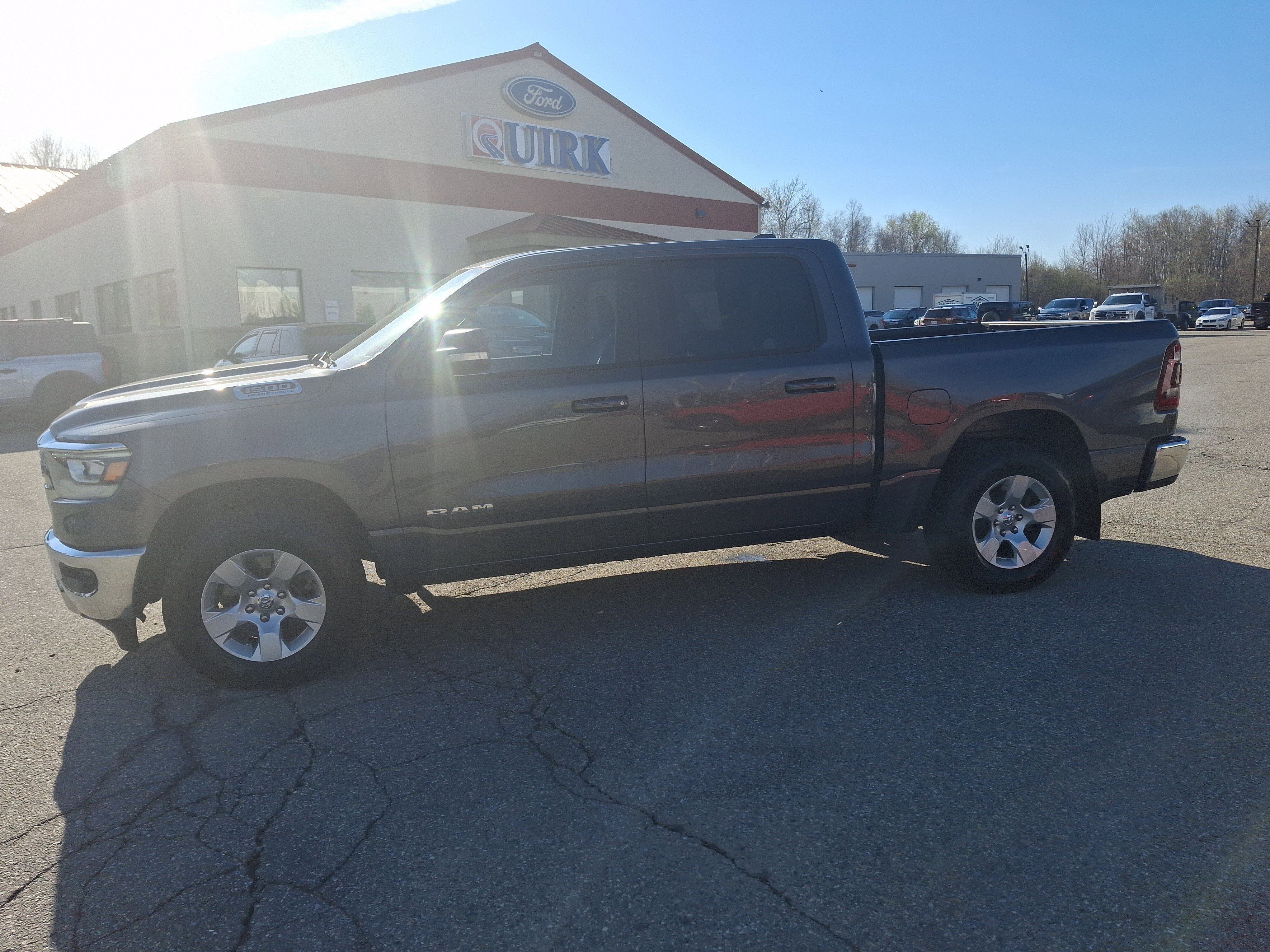 Used 2022 Granite Crystal Metallic Clearcoat Ram Big Horn image 7
