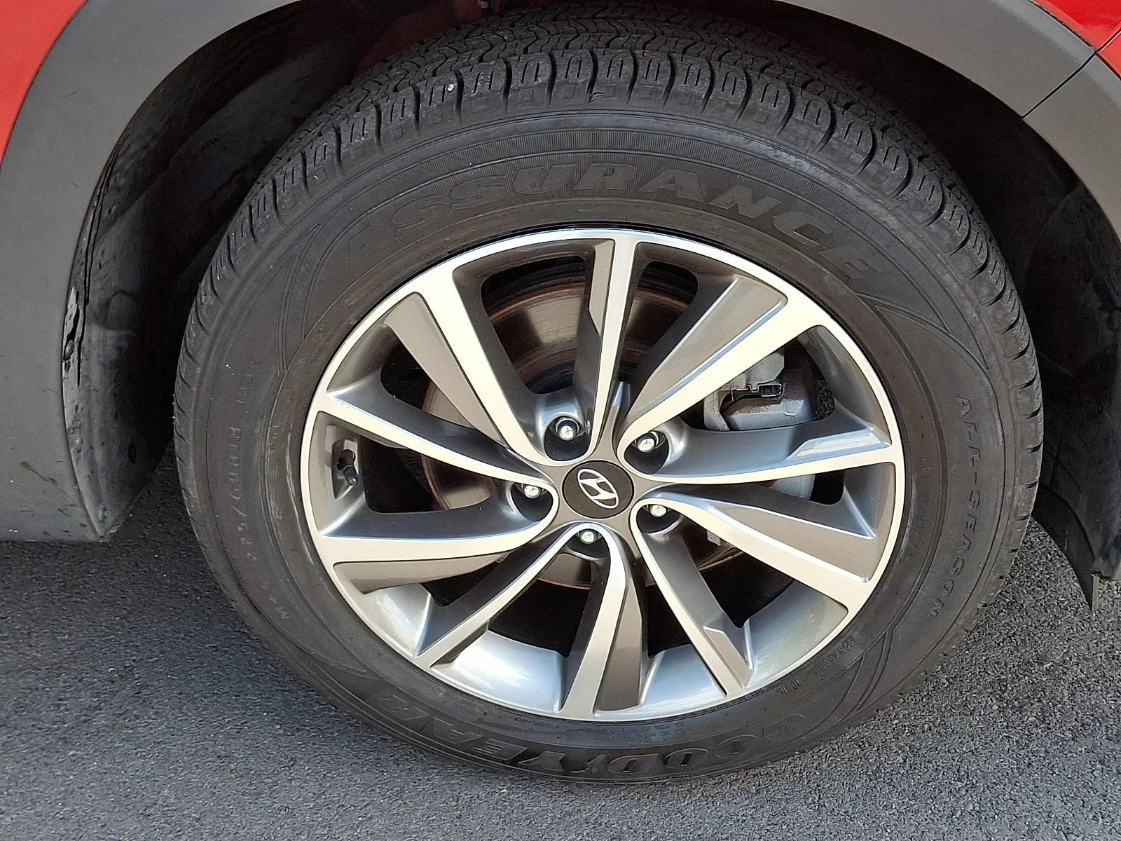 Used 2020 Calypso Red - Y2E Hyundai SEL image 12
