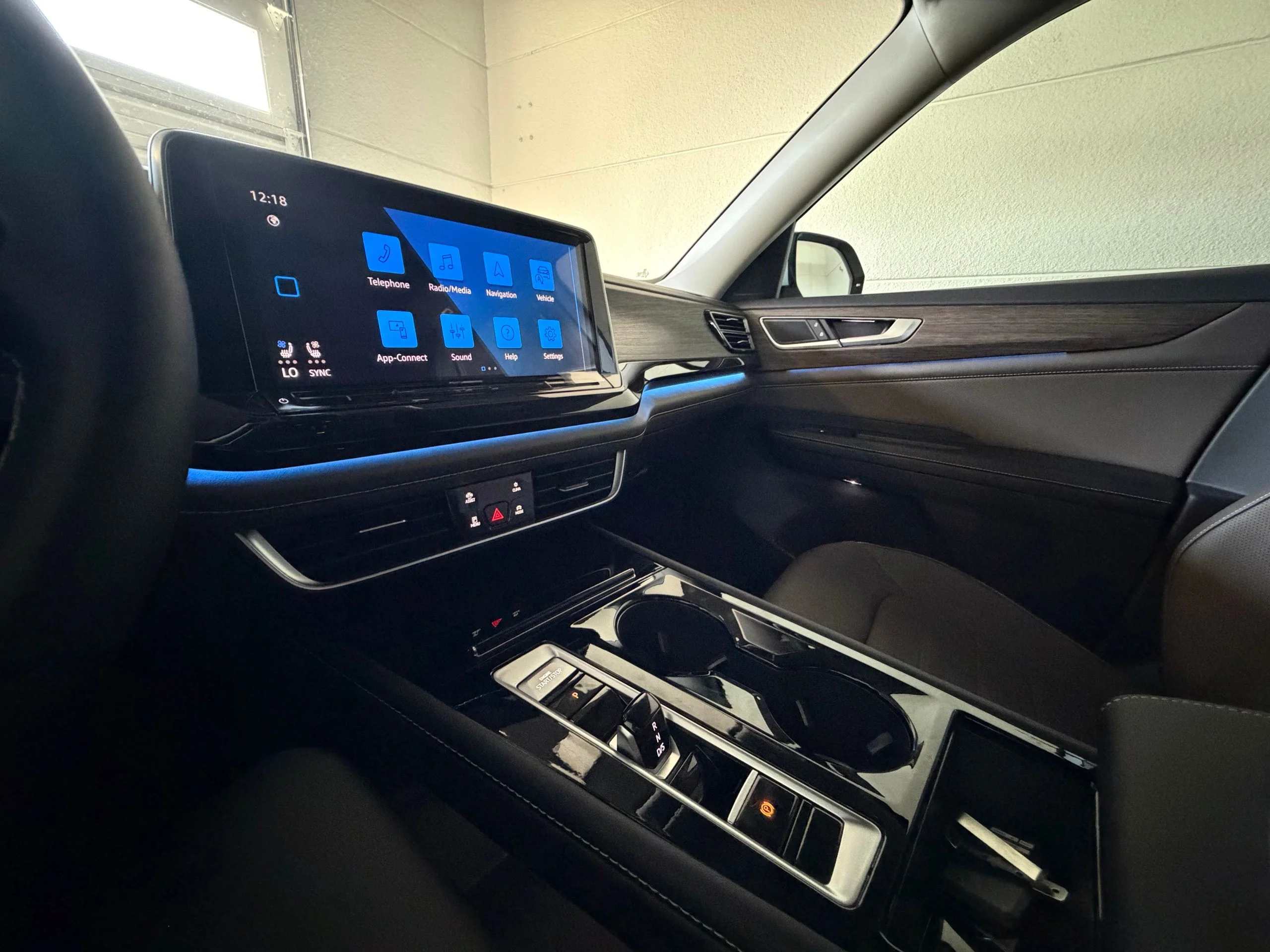 New 2026 White Volkswagen 2.0T SEL image 49