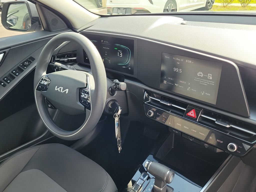 New 2026 Gray Kia LX image 8