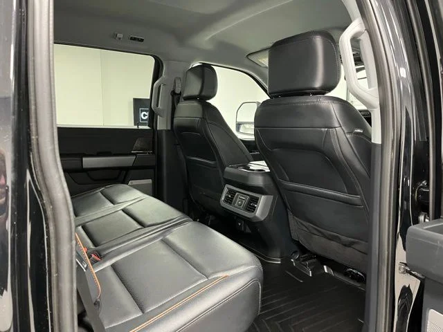 Used 2025 Black Ford Lariat image 51