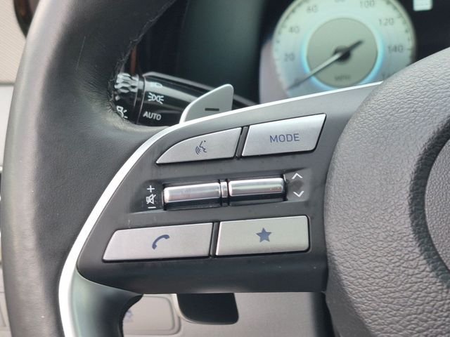 Used 2024 Silver Hyundai SEL image 15