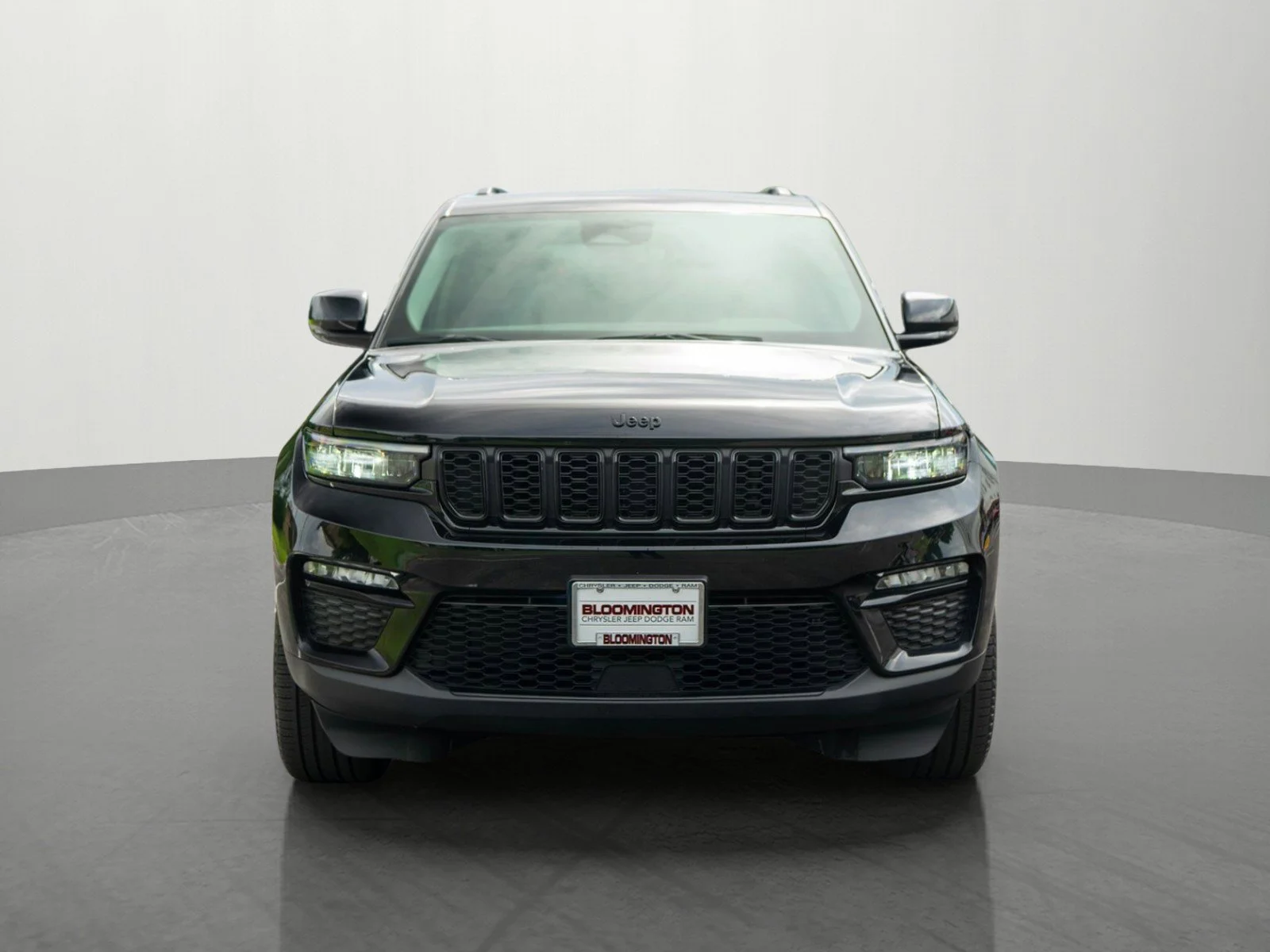 Used 2023 Jeep Grand Cherokee Limited with VIN 1C4RJHBGXPC599415 for sale in Minneapolis, Minnesota