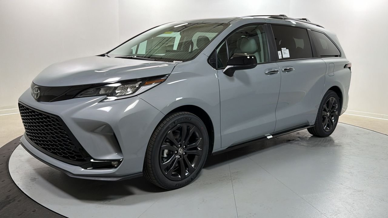 New 2026 Toyota Sienna XSE 7 PASSENGER in Nashville #TS335500