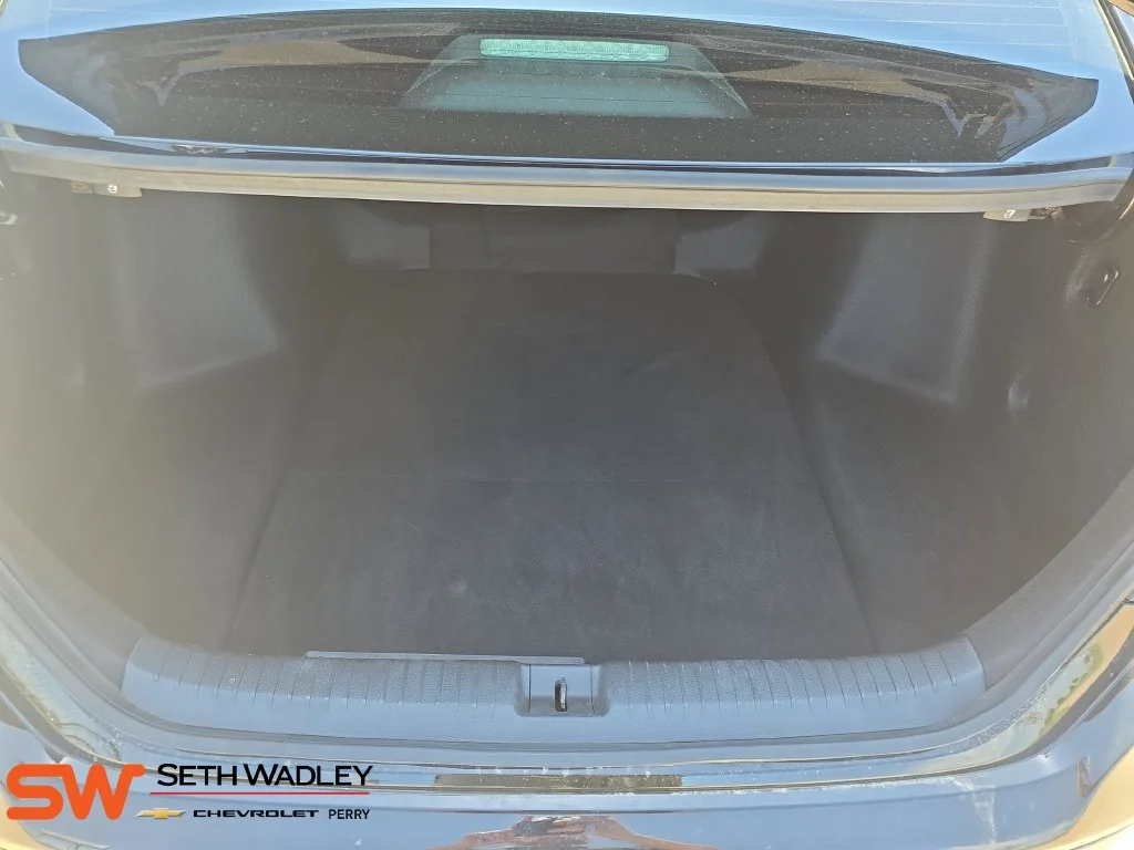 Used 2025 Black Honda SE image 13