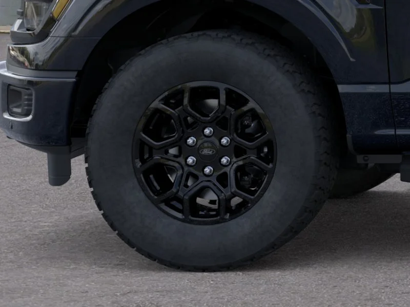 New 2026 Agate Black Metallic Ford XLT image 43