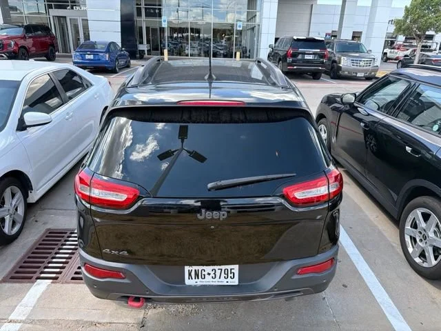 Used 2018 Black Jeep Trailhawk image 6