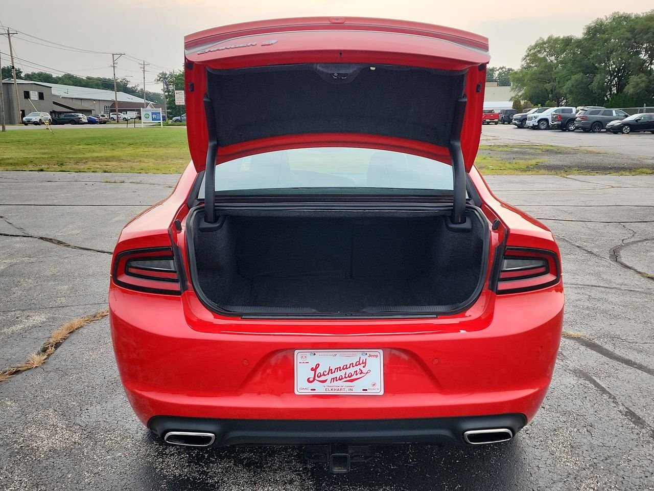 Used 2022 Red Dodge SXT image 22
