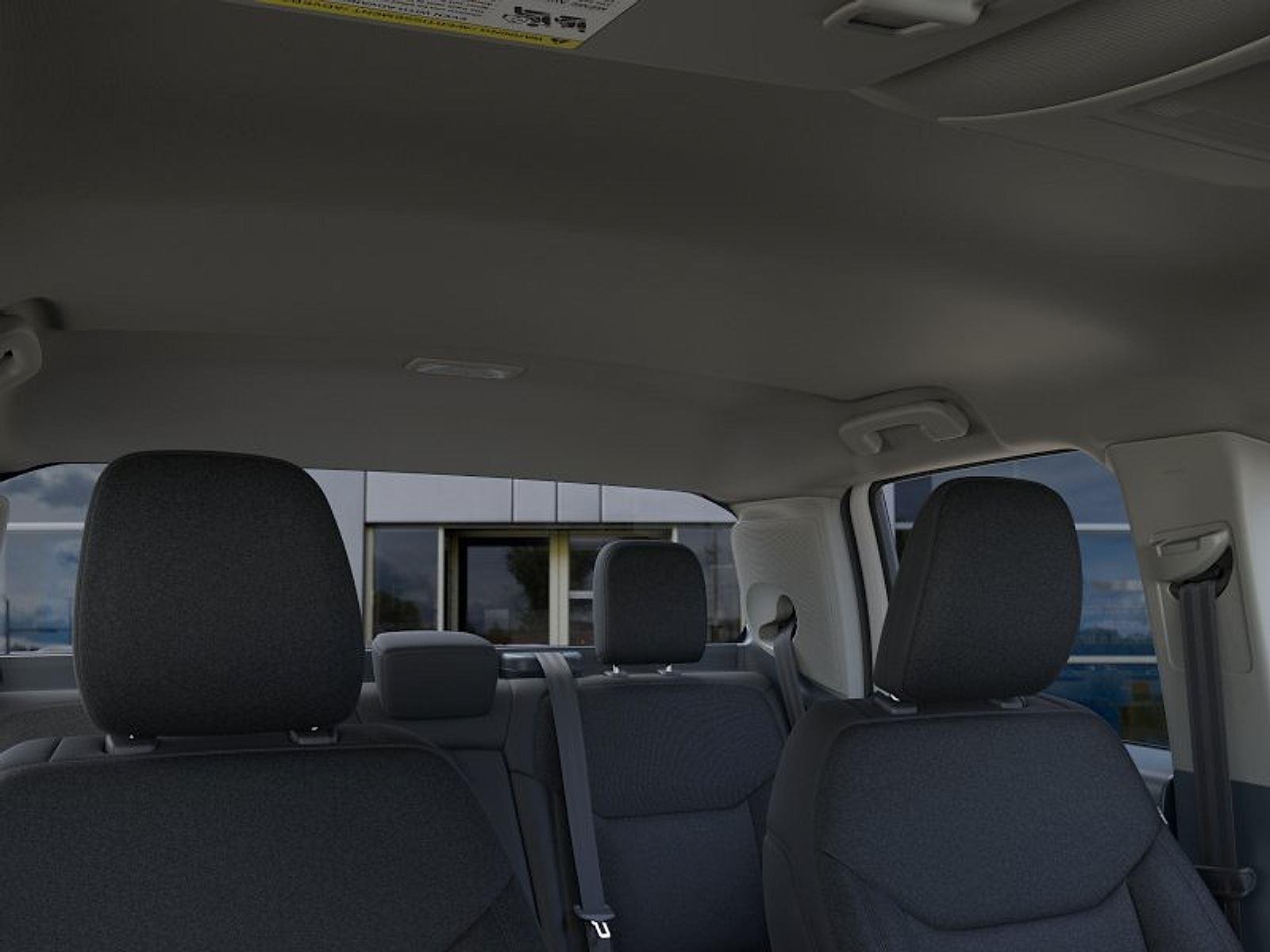New 2026 Space White Metallic Ford XLT image 12