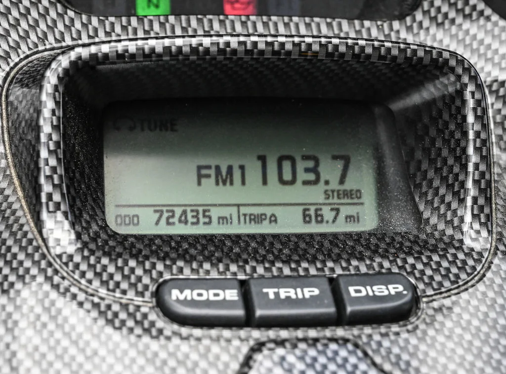 Used 2002 YELLOW Honda®  image 5