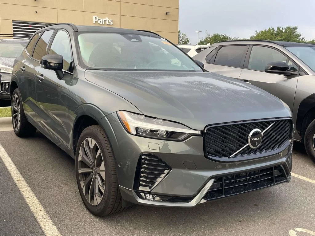Used 2026 Forest Lake Volvo Plus image 1