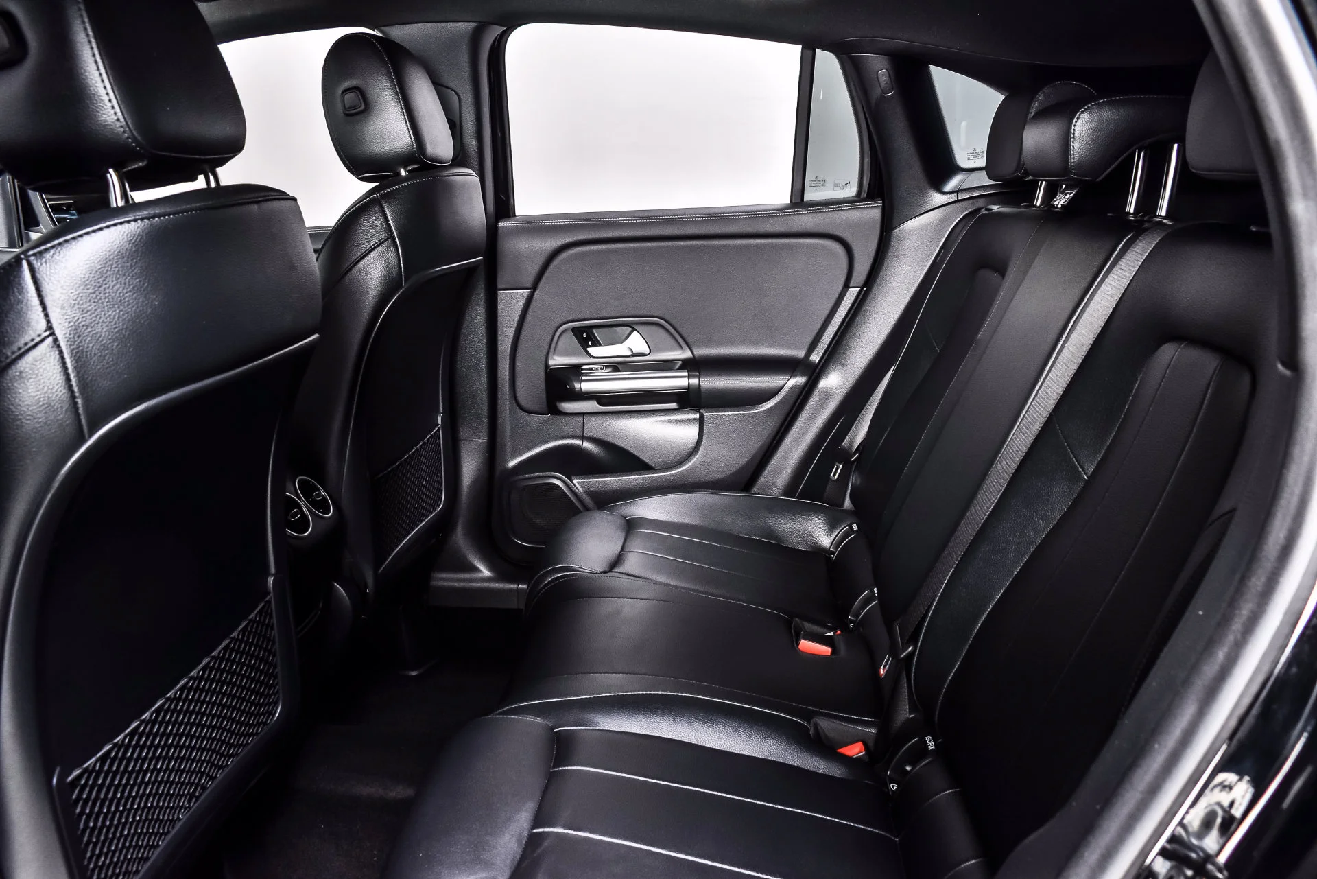 Used 2023  Mercedes-Benz GLA 250 image 18