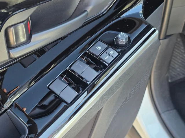 Certified Used 2025 White Subaru Premium image 19