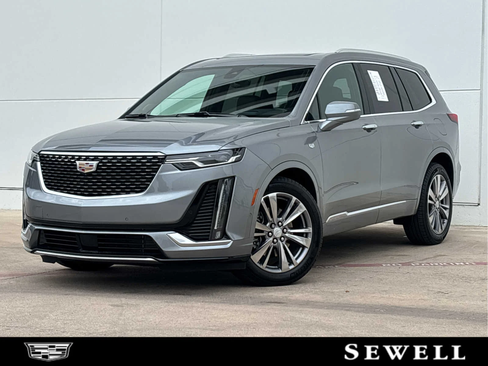 2025 Cadillac XT6 Premium Luxury Auto's photo