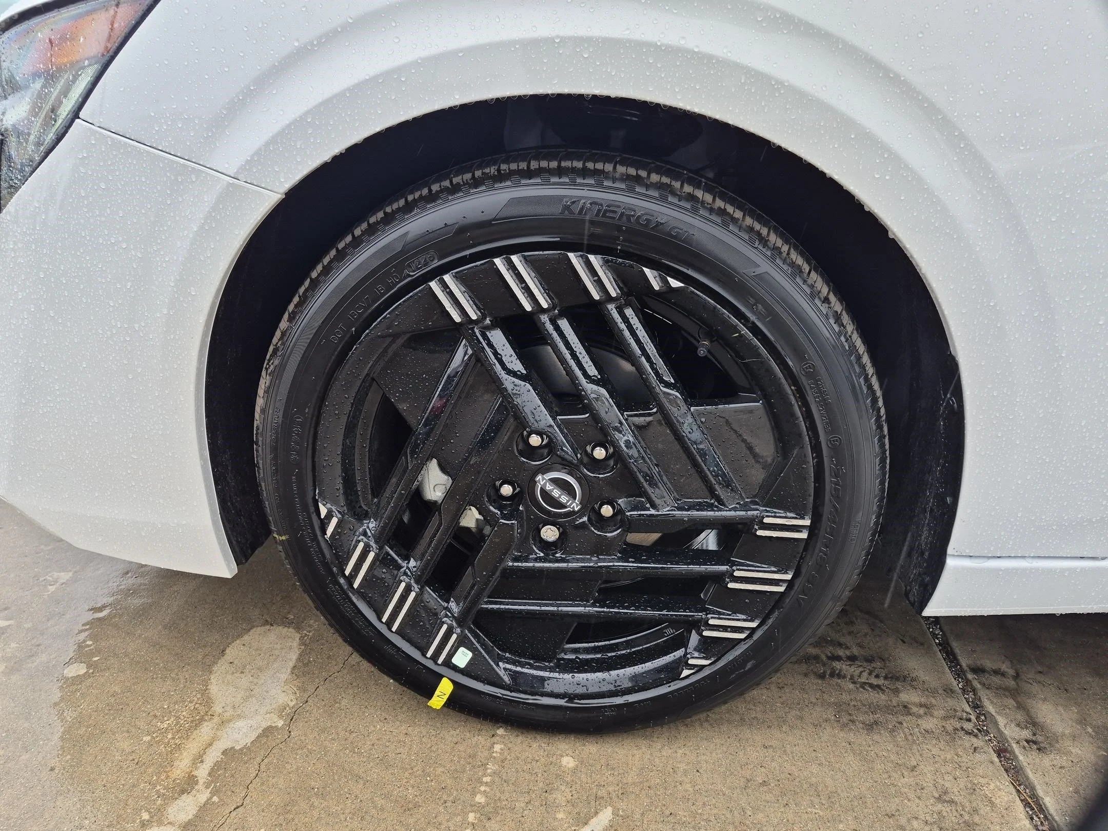 New 2027 Aspen White Tricoat Nissan SR image 9