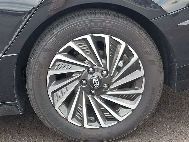 New 2026 Blue Hyundai SEL image 18