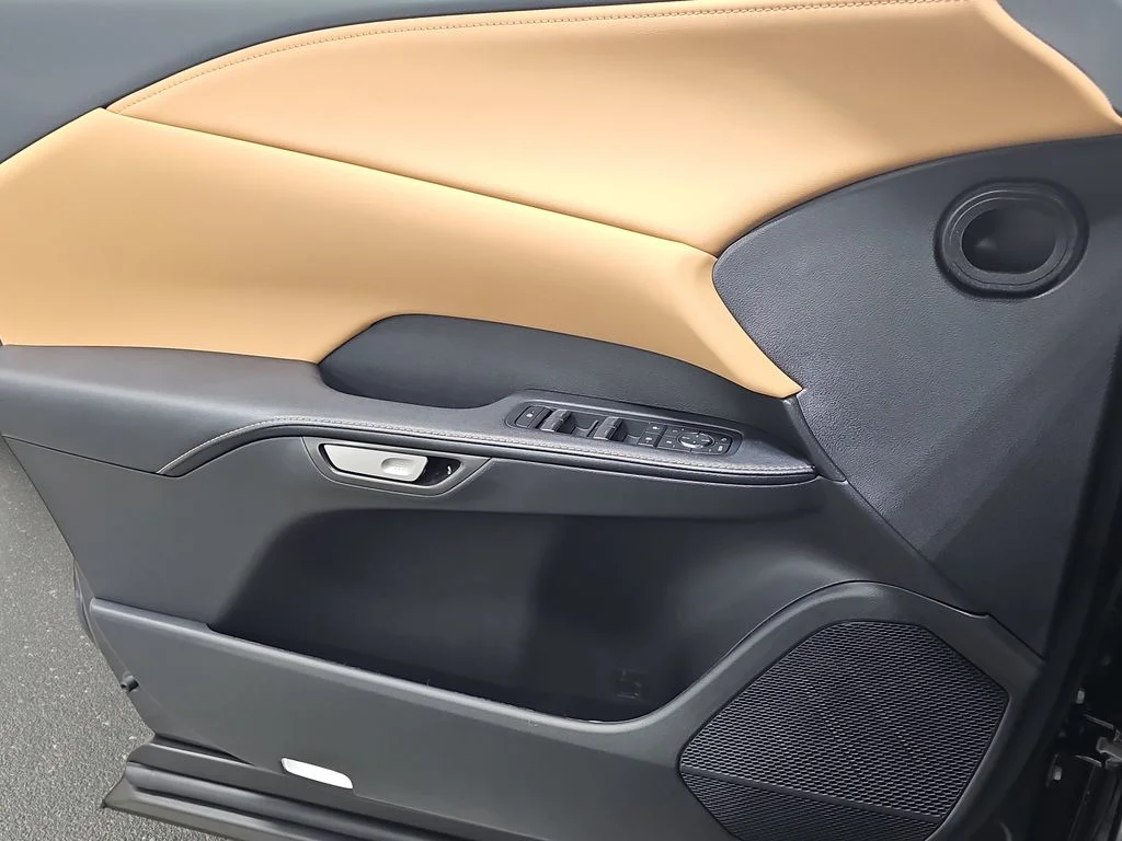New 2026 Cloudburst Gray Lexus PREMIUM image 26