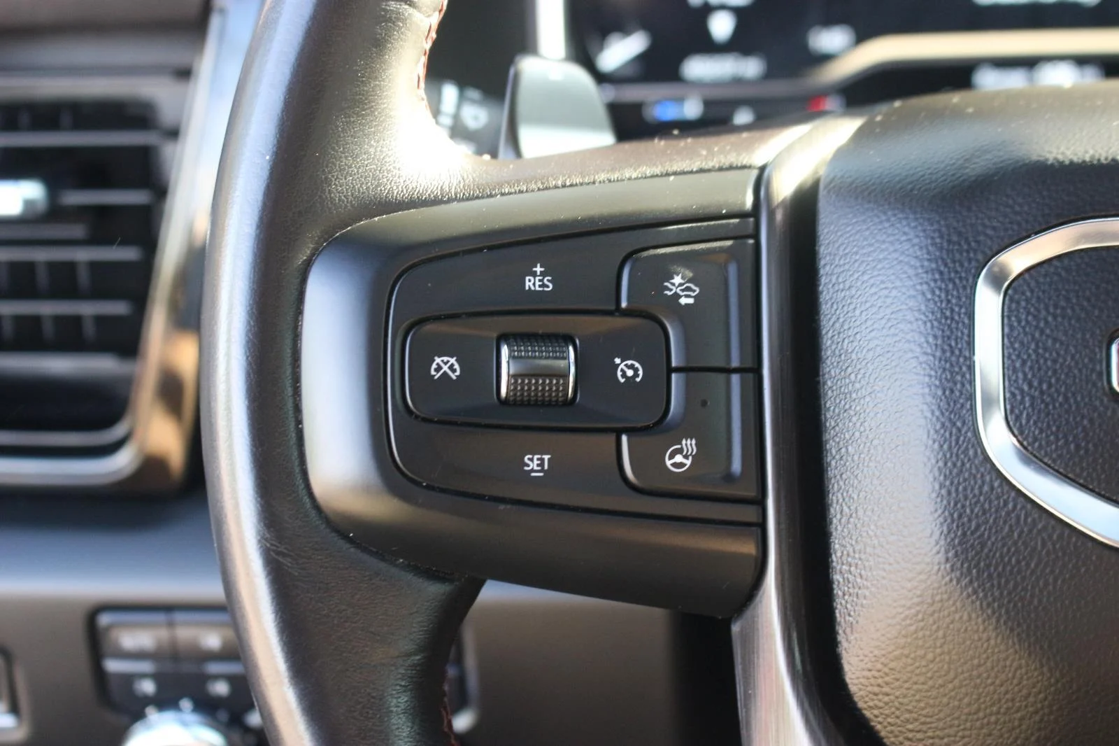 Used 2024 Summit White GMC AT4X image 22