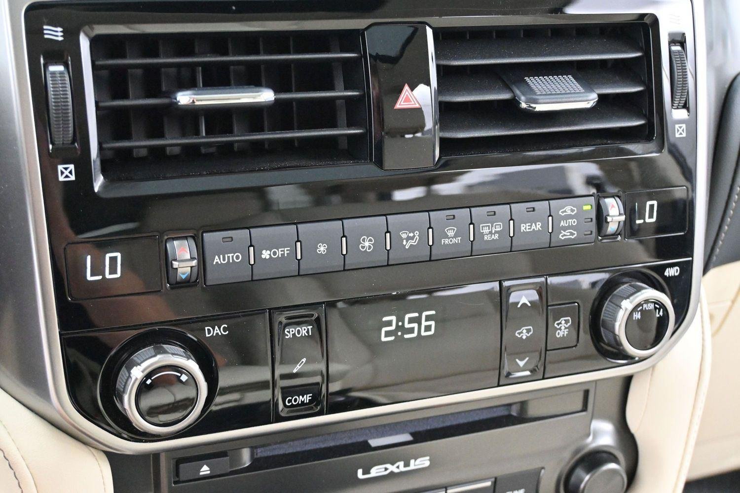 Used 2023 Nebula Gray Pearl Lexus GX 460 Luxury image 21