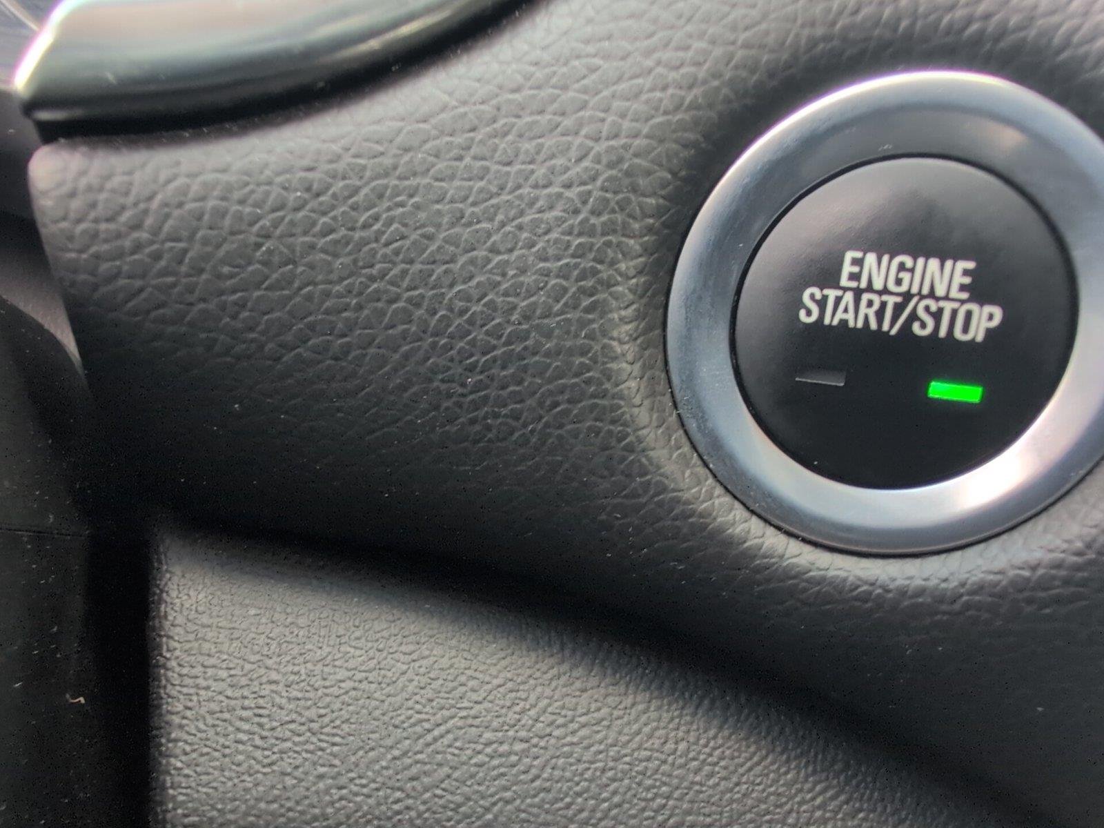 Used 2024 Summit White Chevrolet 2LT image 26