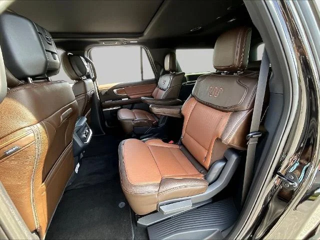 New 2027 Agate Black Metallic Ford MAX King Ranch® image 64
