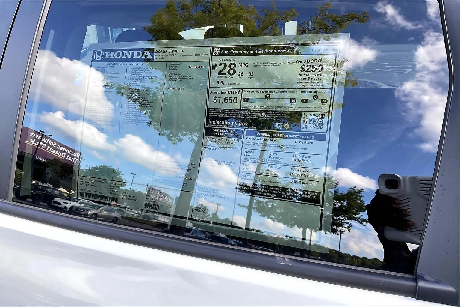 New 2027 Platinum White Pearl Honda LX image 20