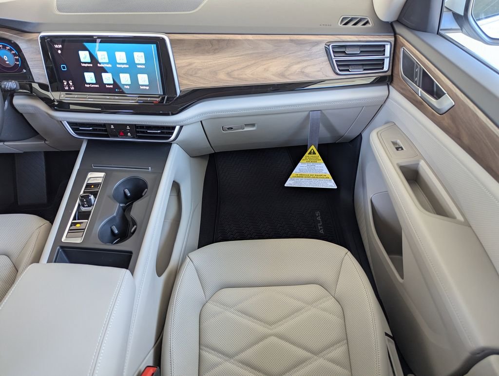2026 Volkswagen Atlas SE - Photo 16