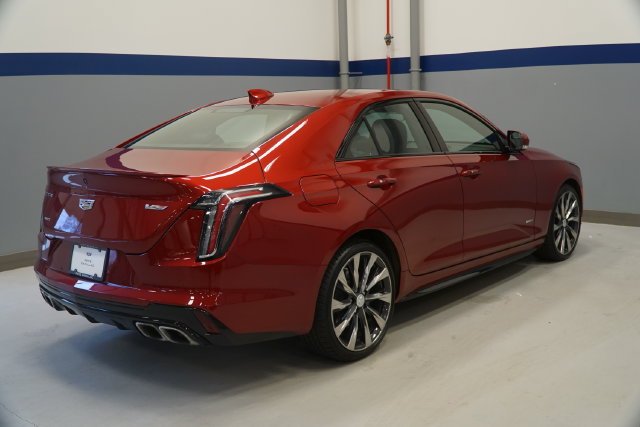 2023 Cadillac CT4 V-Series - Photo 7