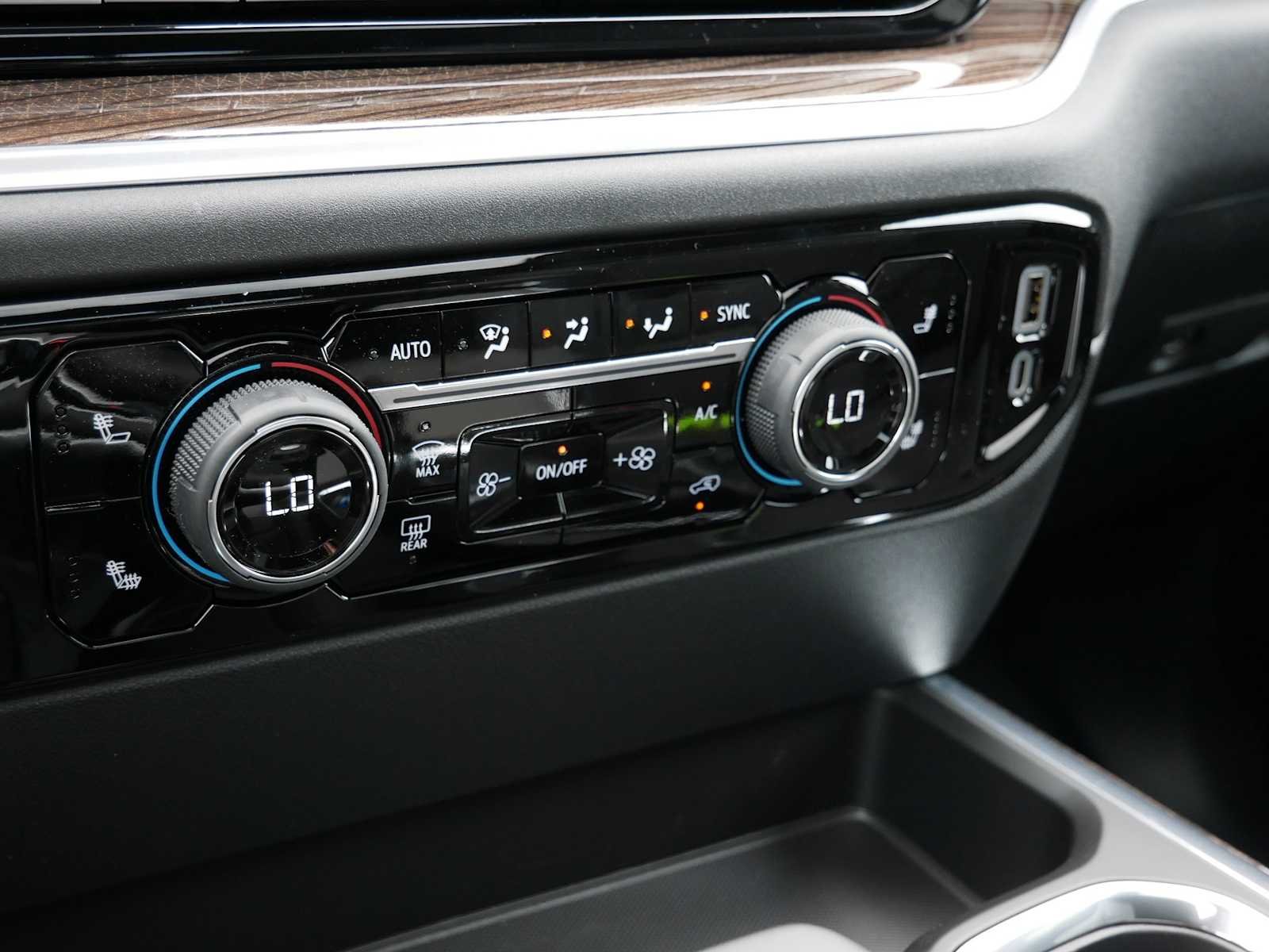 2026 Chevrolet Silverado 1500 RST - Photo 20