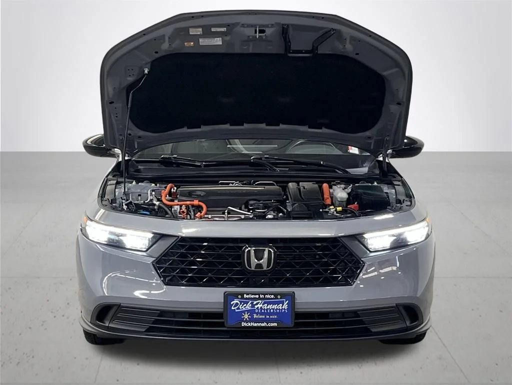 Used 2023 Gray Honda Sport image 5