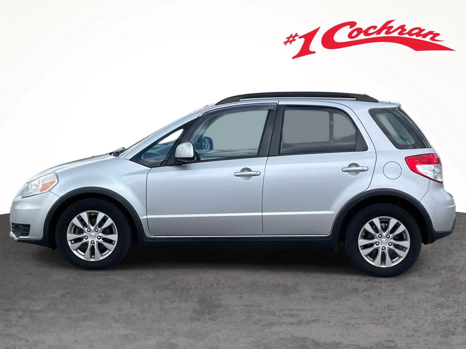 Used 2013 Metallic Star Silver Suzuki Crossover Premium image 10