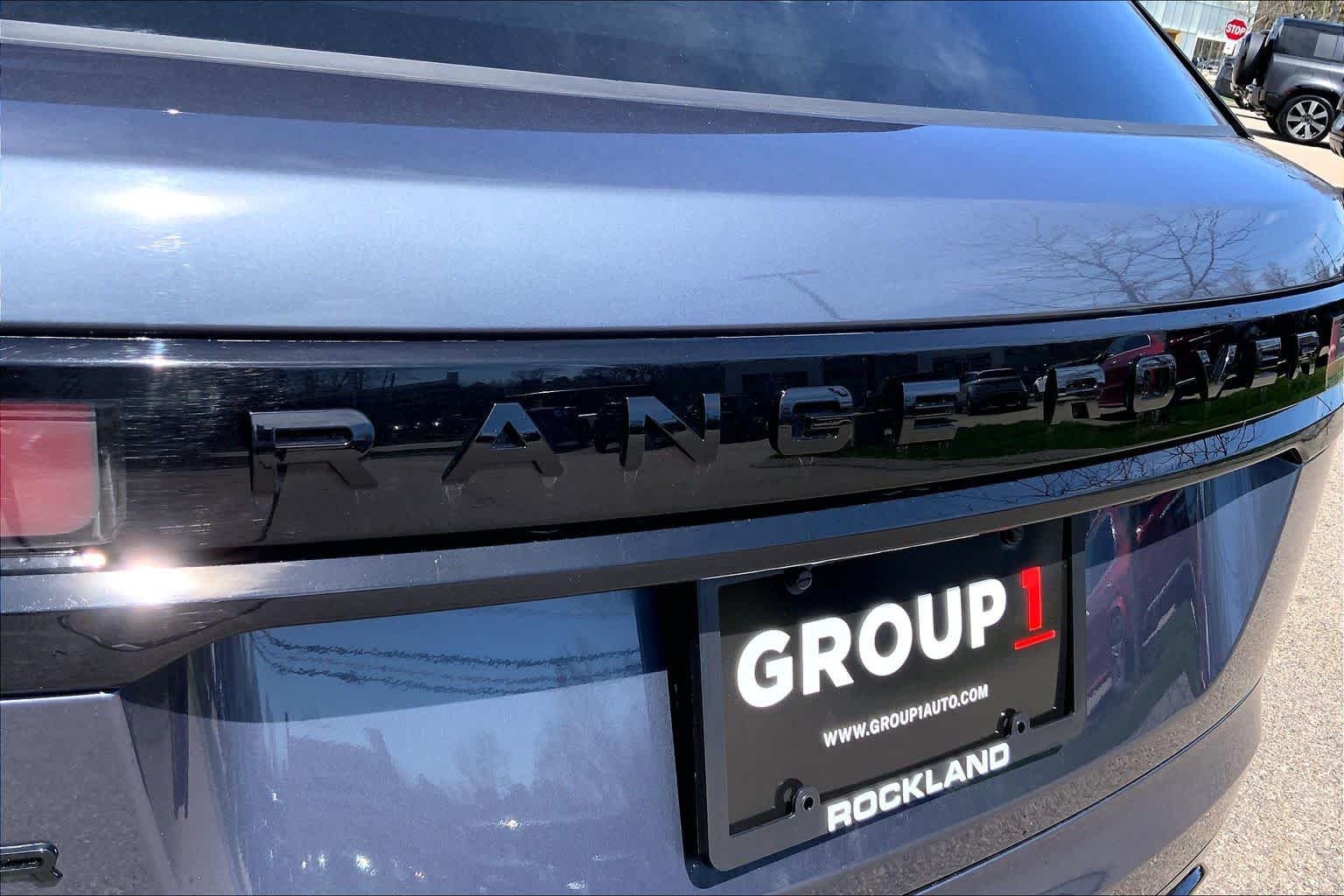 Used 2026 Varesine Blue Metallic Land Rover Dynamic SE image 30