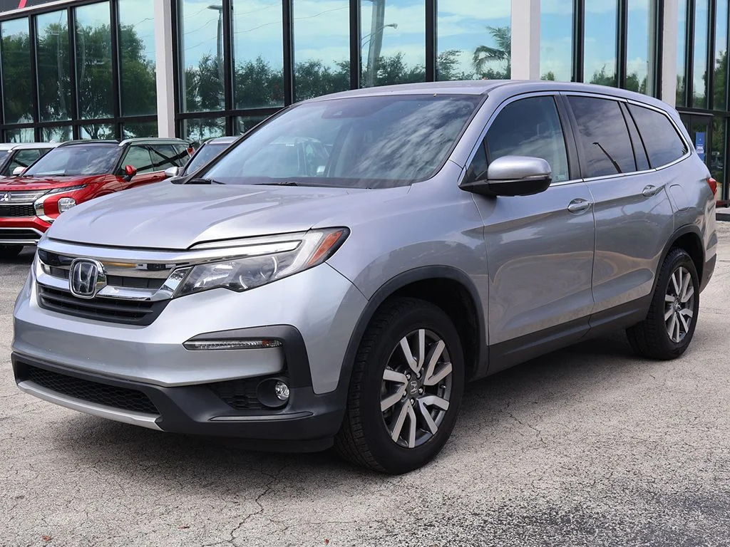 Used 2021 Silver Honda EX image 8