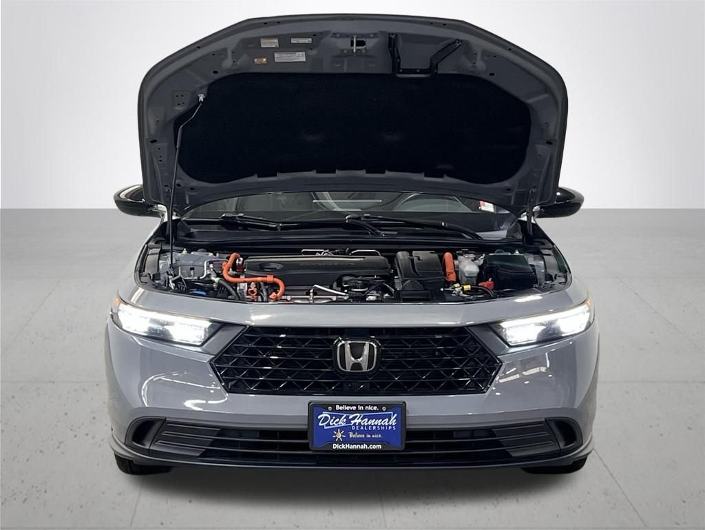 Used 2023 Gray Honda Sport image 5