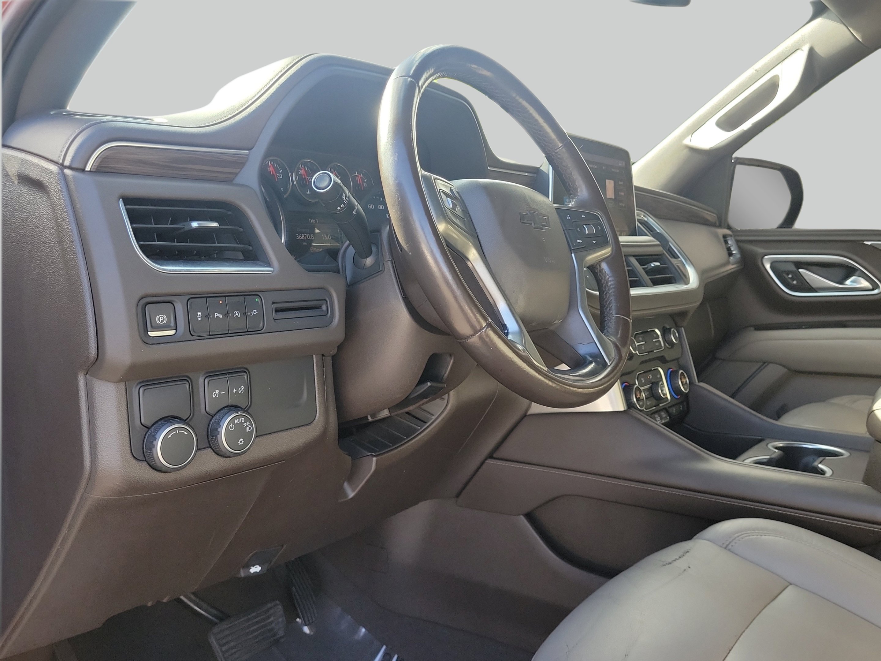Used 2021 Shadow Gray Metallic Chevrolet LT image 22