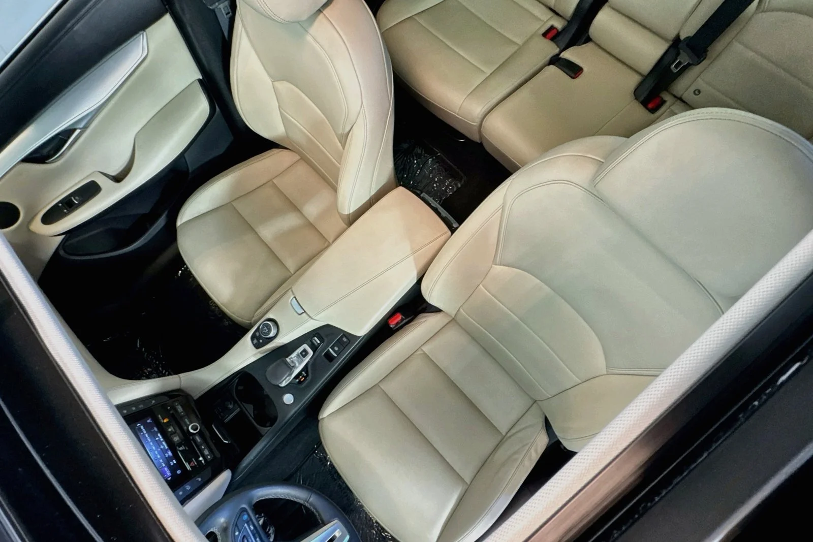 Used 2021 Majestic White INFINITI ESSENTIAL image 20