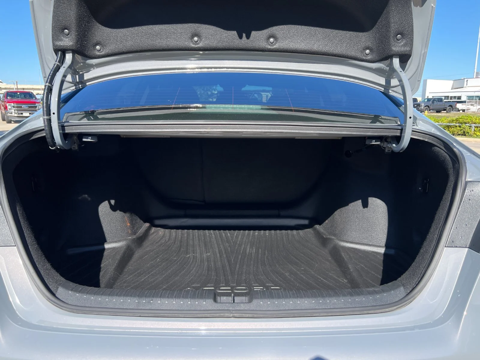 Used 2025  Honda EX-L image 5