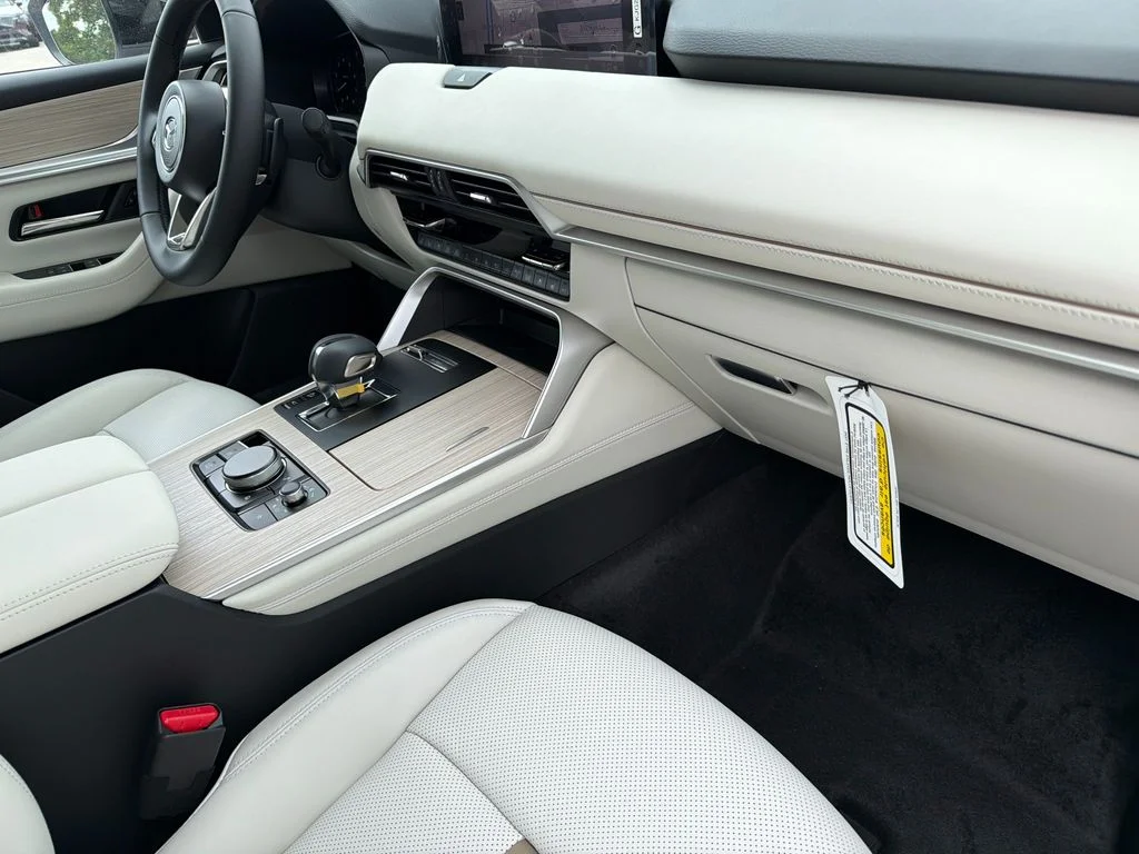 New 2026 Rhodium White Premium Mazda 3.3 Turbo S Premium Sport AWD image 9